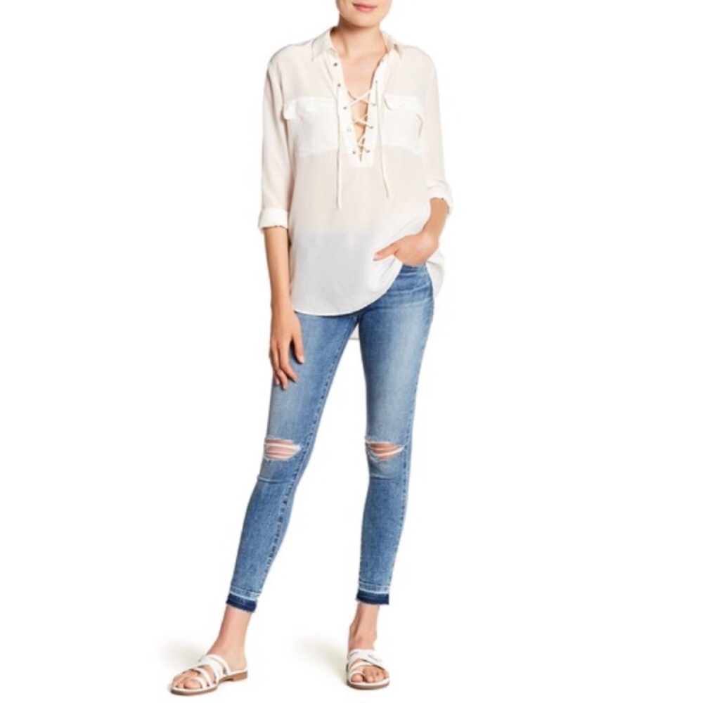 Joe’s Jeans Distressed release hem skinny jeans